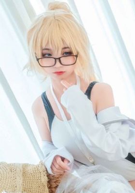 双乳涨鼓奶水喂奶电影_BD国语高清在线